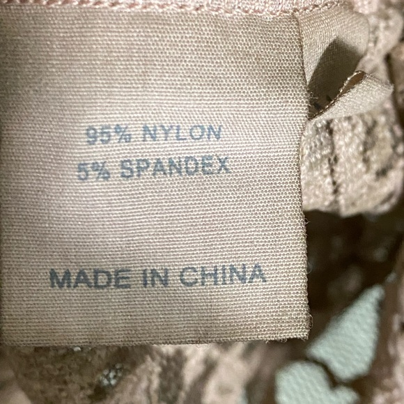 2 NWT/SAGA SHEER FLORAL EMBROIDERED CARDIGANS SIZES 2 & 3 - Picture 5 of 7